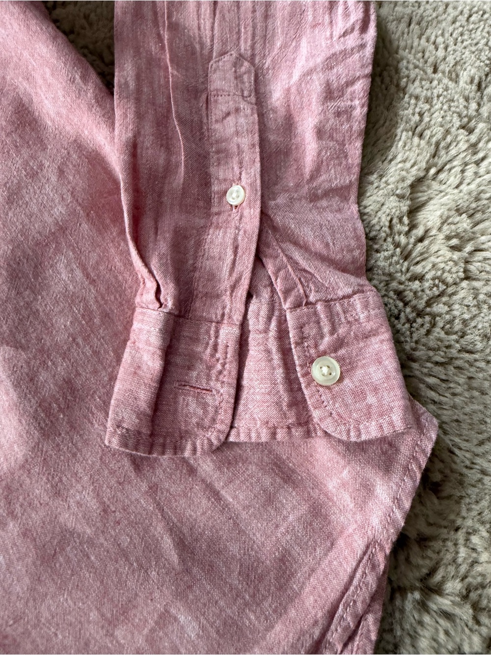 GAP Men’s XS Linen Long-Sleeve Button-Up Heathered pink/red Like new - Picture 3 of 4